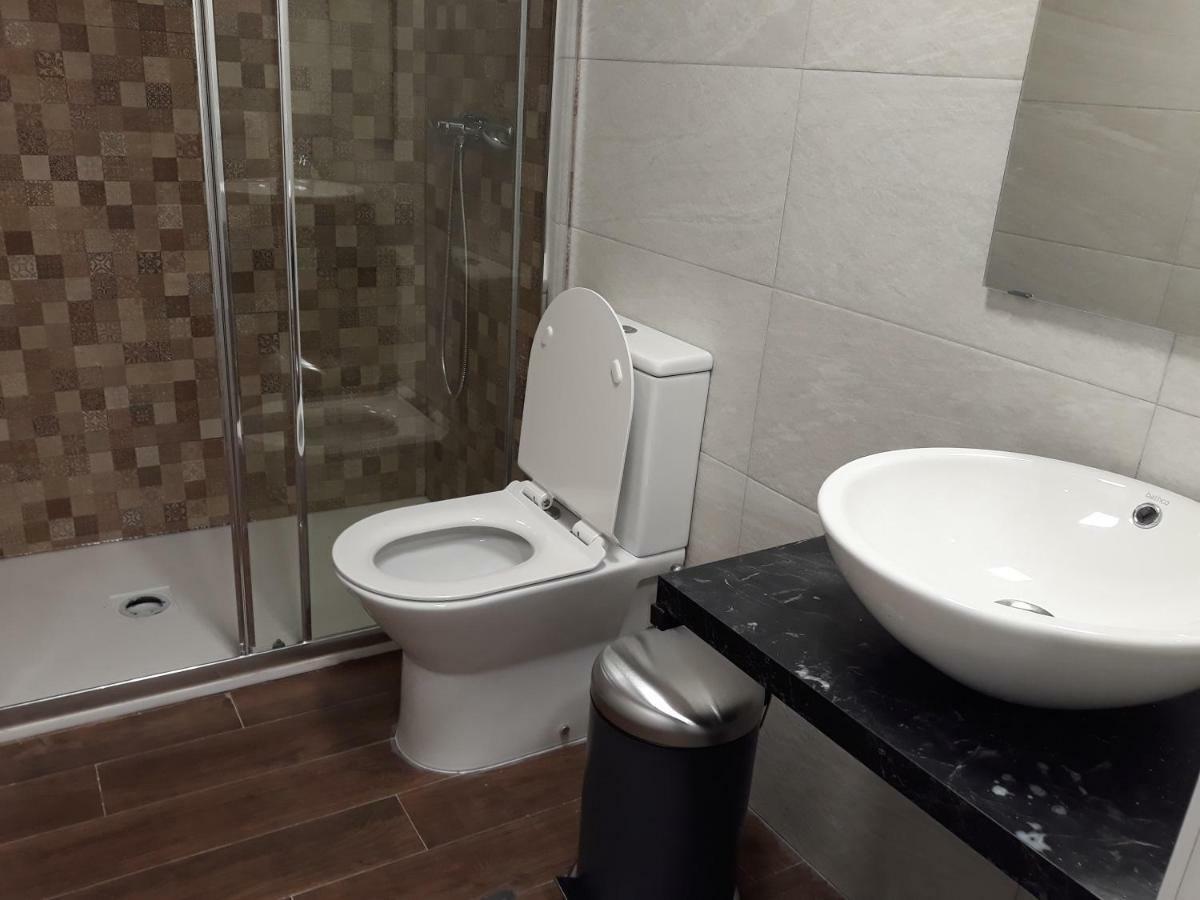 Hostel Hub *